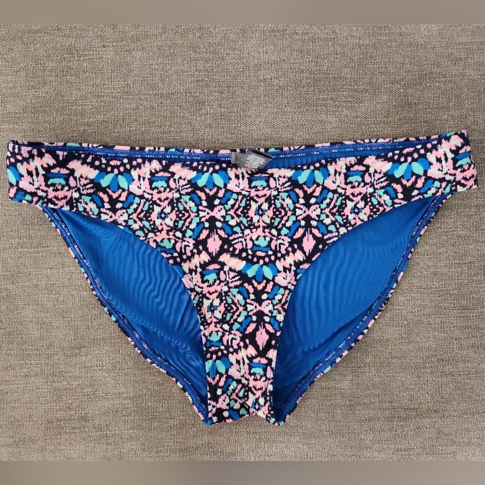 Aerie Swim Blue Pink Ikat Print Bottom size Medium